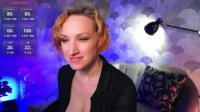 Snapshot of UmaTruewoman chatting on October 2, 2025, 5:47 am UmaTruewoman online show from October 2, 2025, 5:47 am