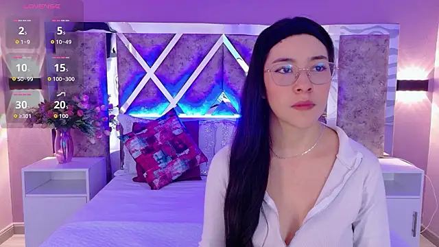 Snapshot of Susa1userma_ chatting on March 28, 2026, 11:43 am Susa1userma online show from March 28, 2026, 11:43 am
