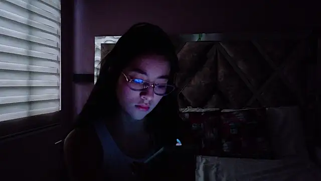 Susa1userma  online show from June 27, 2026, 12:22 pm
