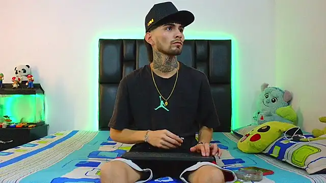 Brutal Sex Fucking online show from June 2, 2026, 1:51 am
