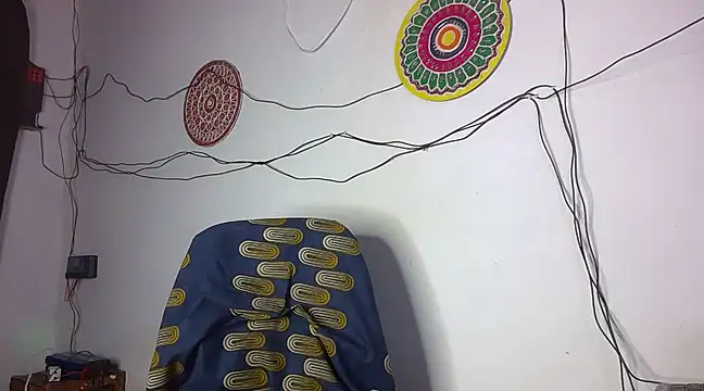 hot-tandy online show from March 10, 2025, 3:09 pm