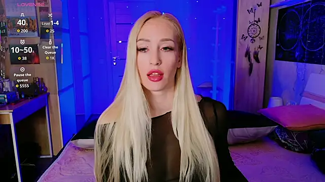 Evva Ross online show from December 2, 2025, 5:19 pm