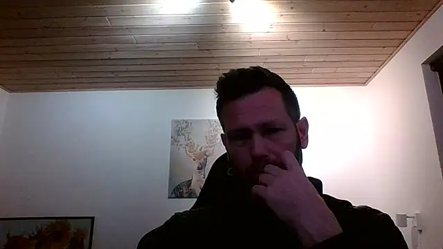 Snapshot of Gotta1 chatting on December 2, 2024, 7:14 am Gotta1 online show from December 2, 2024, 7:14 am