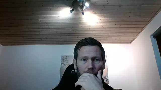 Snapshot of Gotta1 chatting on January 16, 2025, 3:24 pm Gotta1 online show from January 16, 2025, 3:24 pm