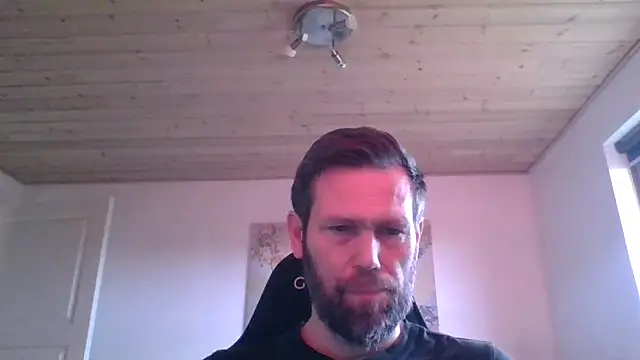 Snapshot of Gotta1 chatting on January 31, 2025, 12:07 pm Gotta1 online show from January 31, 2025, 12:07 pm