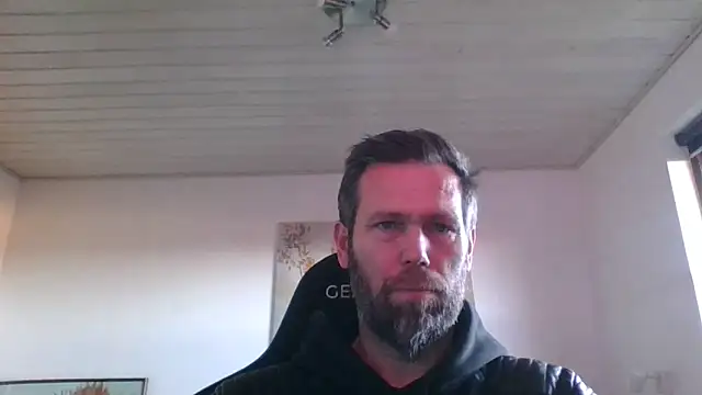 Snapshot of Gotta1 chatting on February 6, 2025, 2:26 pm Gotta1 online show from February 6, 2025, 2:26 pm