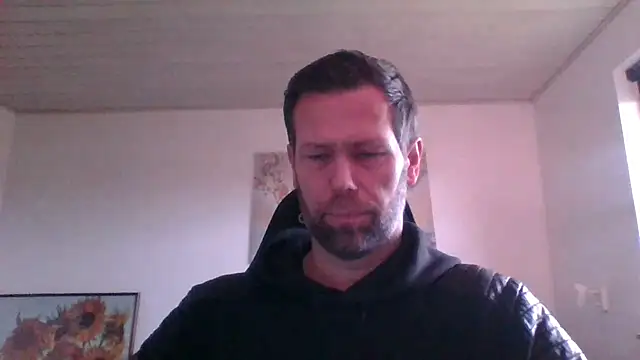 Snapshot of Gotta1 chatting on February 8, 2025, 10:50 am Gotta1 online show from February 8, 2025, 10:50 am