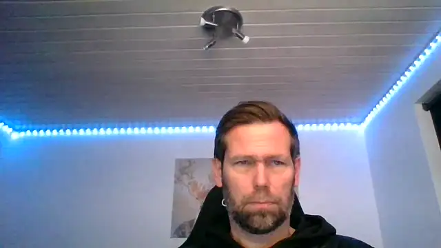 Snapshot of Gotta1 chatting on February 13, 2025, 5:01 pm Gotta1 online show from February 13, 2025, 5:01 pm