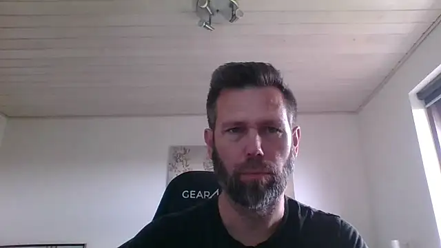 Snapshot of Gotta1 chatting on September 19, 2025, 11:11 am Gotta1 online show from September 19, 2025, 11:11 am