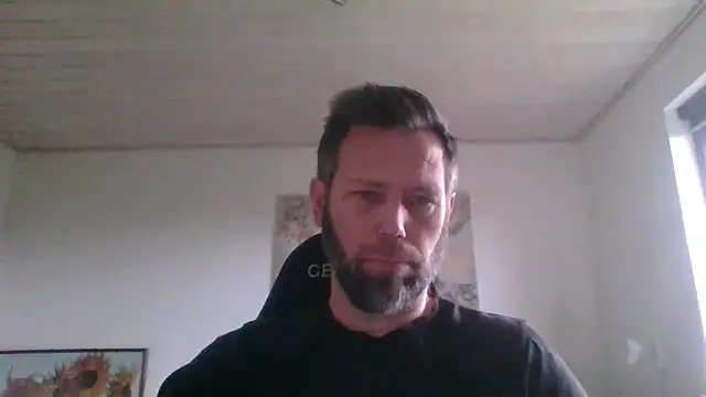 Snapshot of Gotta1 chatting on October 26, 2025, 7:47 am Gotta1 online show from October 26, 2025, 7:47 am