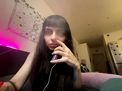 mollydoorsis1 online show from November 22, 2025, 8:02 am