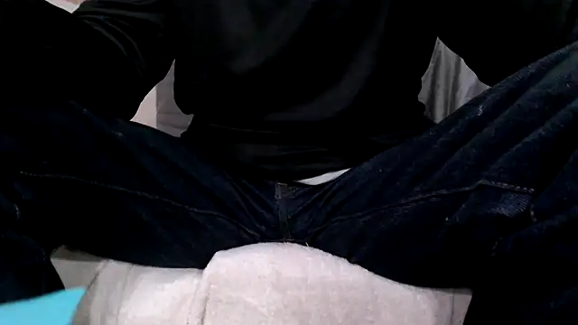 JohnnyKorrupt  online show from October 16, 2025, 9:43 am