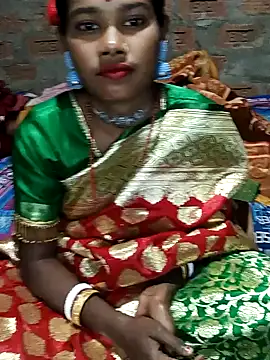 Poojadasxx online show from March 5, 2025, 6:01 pm
