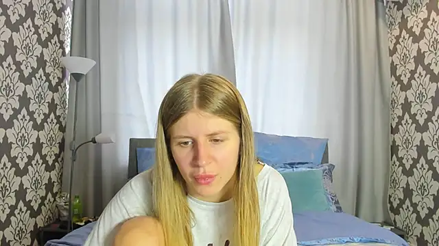 kirraa  online show from September 16, 2025, 9:54 am