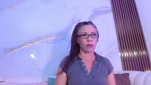 ARTEMIZA LOVE  online show from September 23, 2025, 12:30 pm