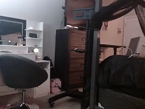 Lola69Rosexxx online show from March 10, 2025, 3:23 am