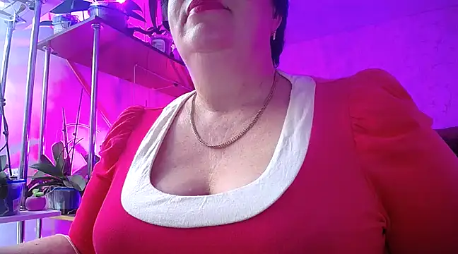  Sweet Woman online show from December 22, 2024, 11:44 am