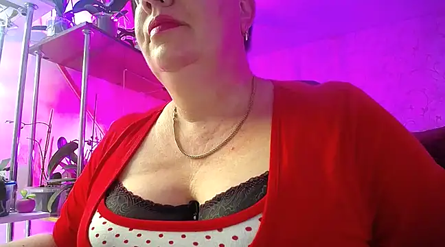  Sweet Woman online show from January 10, 2025, 12:15 pm