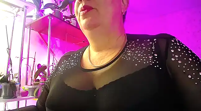  Sweet Woman online show from January 11, 2025, 5:20 am