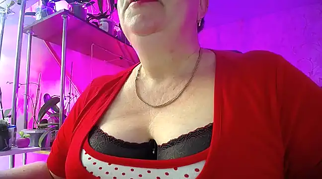  Sweet Woman online show from January 12, 2025, 2:30 pm