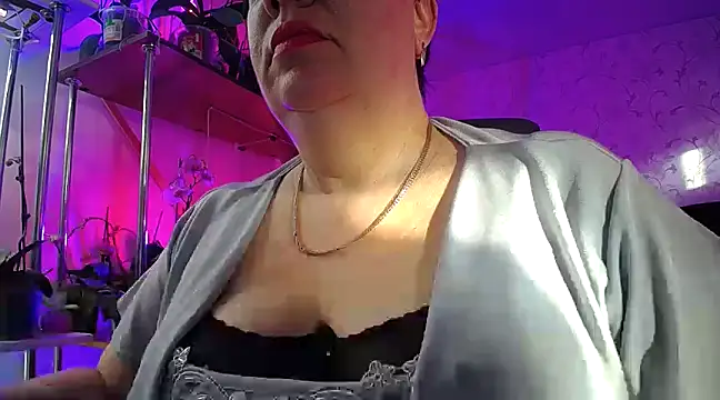  Sweet Woman online show from February 19, 2025, 1:39 pm