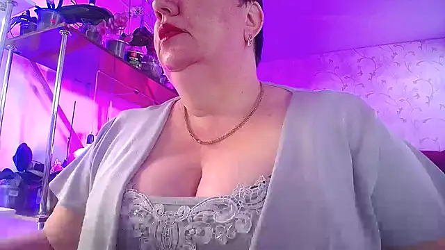  Sweet Woman online show from April 26, 2026, 5:05 am