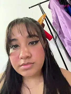 melyescobar online show from January 11, 2025, 12:07 pm