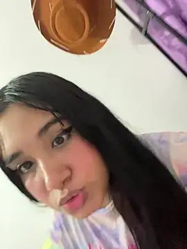 melyescobar online show from January 14, 2025, 12:03 pm