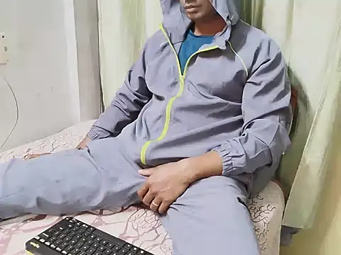 loveboyrp online show from January 18, 2025, 6:45 am