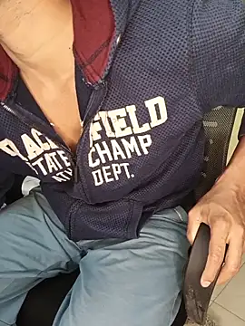 loveboyrp online show from March 21, 2026, 2:49 am