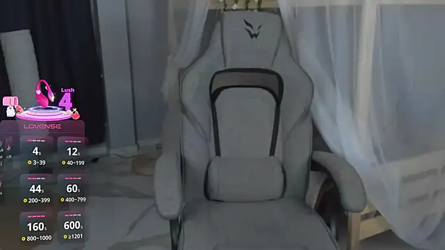 Snapshot of LadyIzabel chatting on March 15, 2026, 2:23 pm LadyIzabel online show from March 15, 2026, 2:23 pm