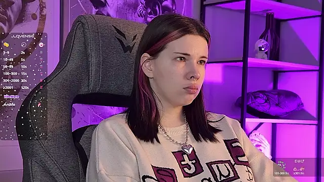 AliceSunday online show from February 3, 2026, 1:59 am