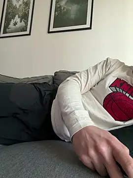 Sm4ks online show from February 8, 2026, 3:04 pm