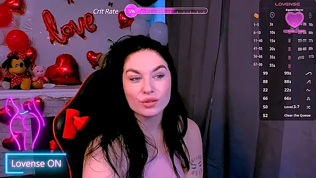 kira gold   online show from February 9, 2025, 11:04 am