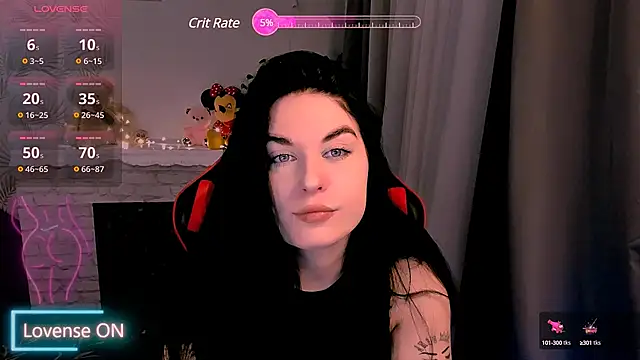 kira gold   online show from March 7, 2025, 4:44 pm