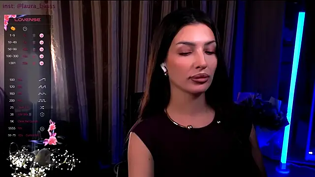 Laura Bess online show from December 16, 2025, 6:57 pm