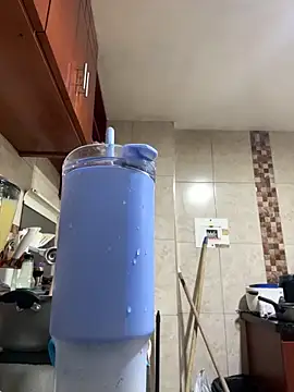 Snapshot of Arii_vega_ chatting on October 17, 2025, 2:04 am Arii vega  online show from October 17, 2025, 2:04 am