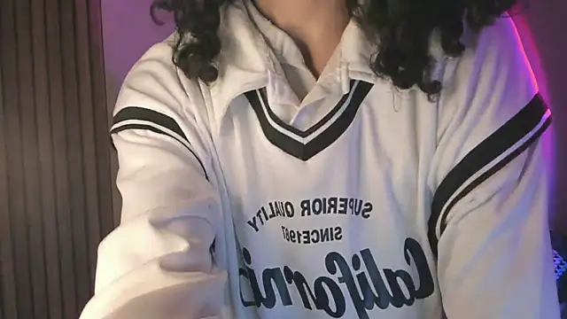 Angellike doll online show from April 27, 2026, 2:31 am
