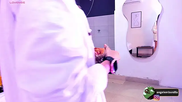 megan morgan01 online show from November 22, 2025, 12:15 pm