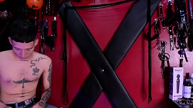 alexa n alex online show from October 25, 2025, 7:41 pm