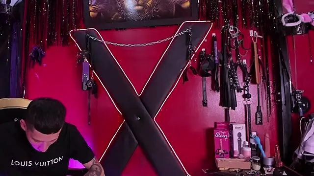 alexa n alex online show from February 2, 2026, 7:56 pm