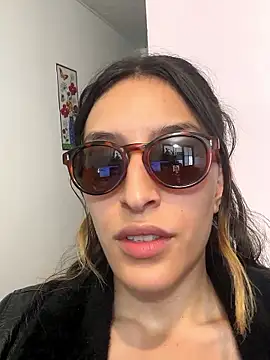 FULL TENTATION  online show from May 9, 2026, 2:44 pm