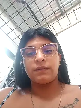 naughty-girl01 online show from February 11, 2025, 4:35 pm