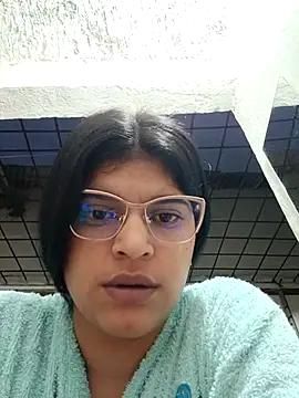 naughty-girl01 online show from February 28, 2025, 10:41 am