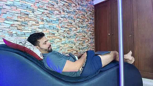 max ashley mds online show from February 20, 2026, 1:44 pm