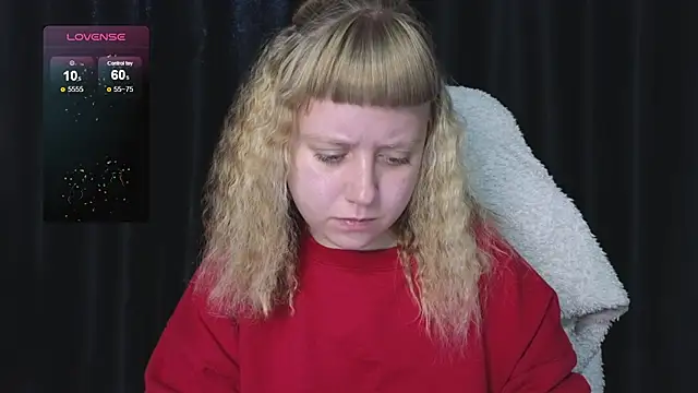 Snapshot of June_shy0 chatting on September 12, 2025, 6:35 am June shy0 online show from September 12, 2025, 6:35 am