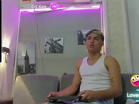ryan carter08 online show from December 6, 2024, 12:49 pm