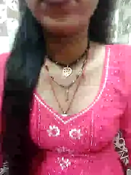 Snapshot of Sharmila-Singh chatting on February 3, 2025, 10:58 am Sharmila-Singh online show from February 3, 2025, 10:58 am