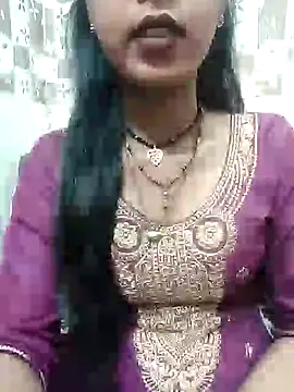 Snapshot of Sharmila-Singh chatting on February 5, 2025, 10:41 am Sharmila-Singh online show from February 5, 2025, 10:41 am