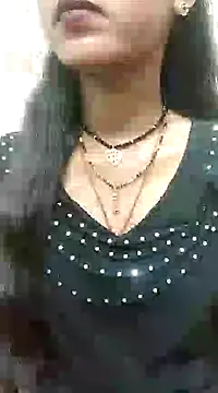 Snapshot of Sharmila-Singh chatting on February 9, 2025, 12:19 pm Sharmila-Singh online show from February 9, 2025, 12:19 pm